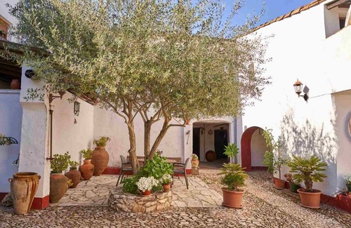 Fuenteheridos Maison | Maison de campagne "El Tragaluz I" avec vue sur les montagnes, terrasse partagée et Wi-Fi