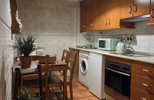 Zuheros Maison | Country House 'El Refugio' with Mountain Views, Wi-Fi and Air Conditioning