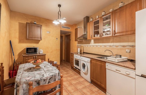 Maluenda Maison | Maison de campagne "El Rellano" avec balcon, Wi-Fi et climatisation