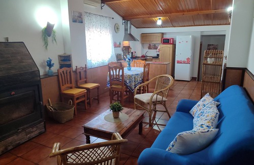 Moratalla Villa | Maison de campagne "El Serrano" avec vue sur la montagne, Wi-Fi et climatisation