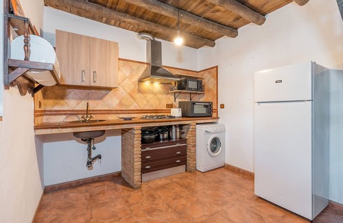 Algarinejo Maison | Country House 'El Ventorro' with Private Pool, Private Terrace, and Wi-Fi