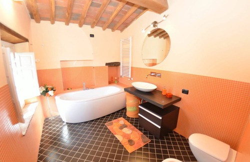 Vicopelago Autre | Maison de Campagne à Vicopelago avec 4 chambres à coucher, 9 couchages