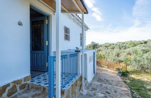 Camarles Maison | Country House 'Habitacion Doble Jardin' with Mountain View, Shared Pool and Wi-Fi