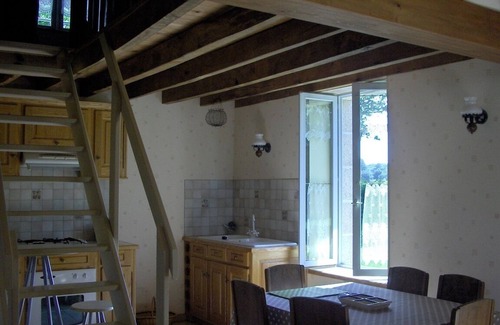 Lourdoueix-Saint-Pierre Maison | Maison de campagne dans un coin de verdure