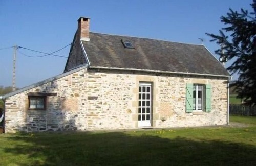 Lourdoueix-Saint-Pierre Maison | Maison de campagne dans un coin de verdure