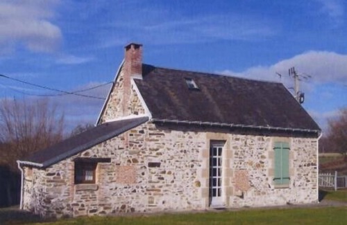 Lourdoueix-Saint-Pierre Maison | Maison de campagne dans un coin de verdure