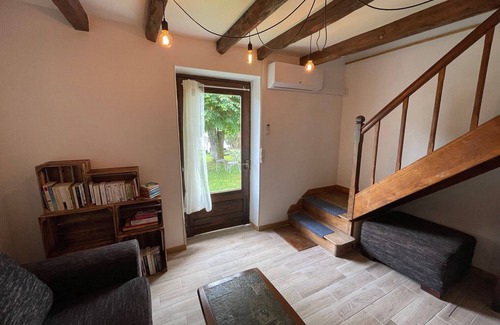 Peyrissac Maison | Maison de Campagne en Corrèze 2 Chambres au calme avec JARDIN meublé Vintage