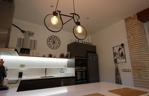 Potries Maison | Country House 'La Cambra' with Mountain View, Wi-Fi and Air Conditioning