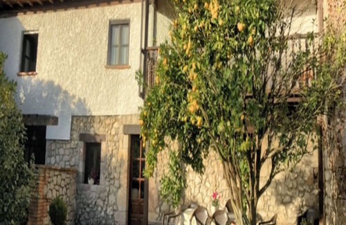 Andrin Maison | Maison de campagne 'La Torre - 10 Pax' avec vue sur les montagnes, terrasse privée et Wi-Fi