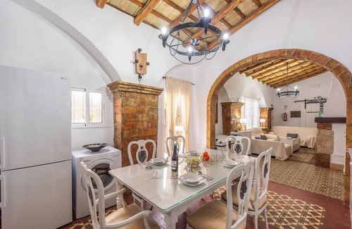 Penaflor Maison | Maison de campagne "Los Mellizos" avec piscine privée, Wi-Fi et climatisation