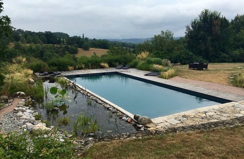Boussac Maison | Maison de campagne "Mas Del Lum" avec piscine privée, terrasse privée et Wi-Fi