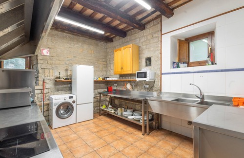 Centelles Maison | Country House 'Mas Vinyoles' with Mountain View, Private Pool and Wi-Fi
