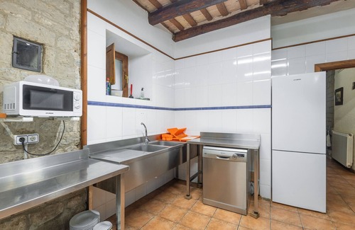 Centelles Maison | Country House 'Mas Vinyoles' with Mountain View, Private Pool and Wi-Fi