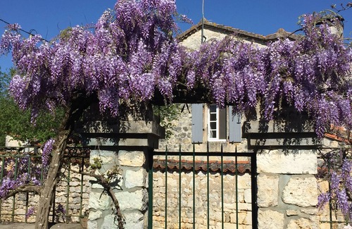 Pranzac Maison | Maison de campagne proche Angoulême idéale pour vacances et festival de la BD