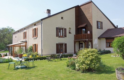 Francalmont Cottage | Maison de campagne près de Luxeuil-Les-Bains avec WiFi et verger