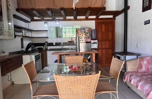 Praia do Rosa Maison | Country House on the Beach. Small pets allowed.