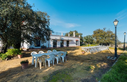 El Ronquillo Maison | Maison de campagne "Puerto Cabero" avec vue sur le lac, terrasse privée et climatisation