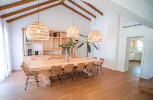 Olhao Villa | Maison de campagne "Quinta Da Romã" avec piscine privée, terrasses privées et Wi-Fi.