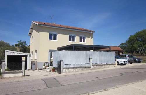 They-sous-Montfort Maison | MAISON DE CAMPAGNE AVEC SPANAGE chauffé