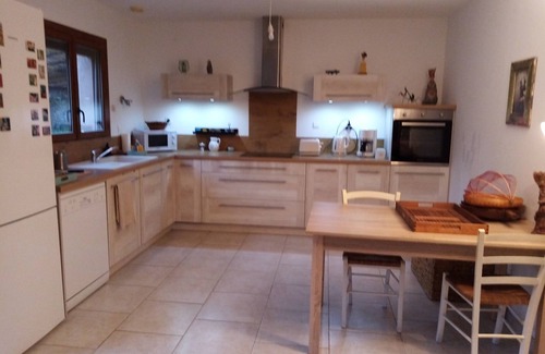Mars Maison | Maison de campagne avec piscine privée. 4 personnes. Ideal pour les randonnées.