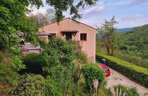 Mars Maison | Maison de campagne avec piscine privée. 4 personnes. Ideal pour les randonnées.