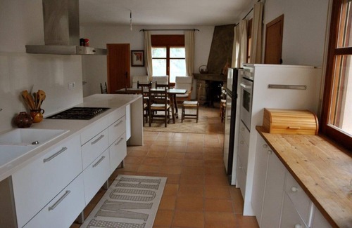Beceite Chalet De Ski | Maison de campagne avec terrasse panoramique sur le lac dans les montagnes d'Aragon
