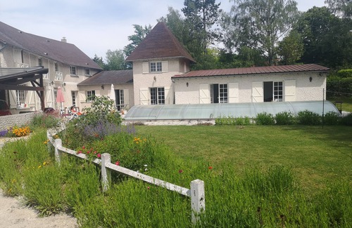 Bonnelles Maison | Maison de campagne avec piscine fitness billard baby-foot ping-pong badminton