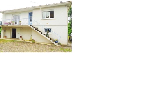 Galapian Maison | Maison de campagne avec vue merveilleuse sur la vallée du Lot