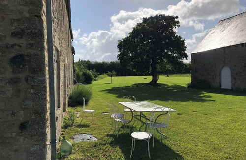 Picauville Maison | Manoir de campagne dans la presqu’île du Cotentin sites historiques marais mer