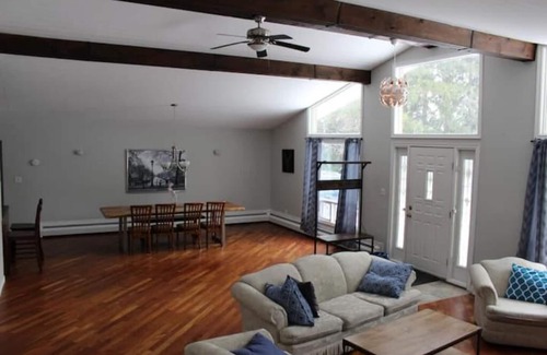 Elora Maison | Country Oasis in the Village