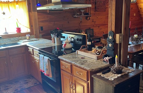 Mehoopany Maison | Country retreat, Refurbished Barn
