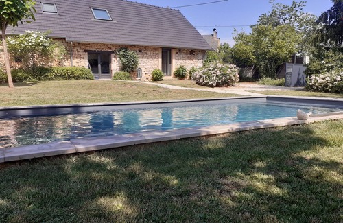 Gignac Maison | Maison en pierre de campagne avec piscine privée et climatisation