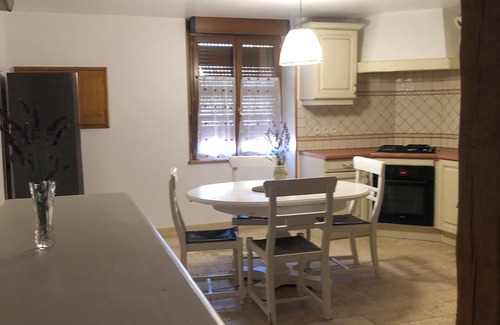 Escamps Appartement | Country studio