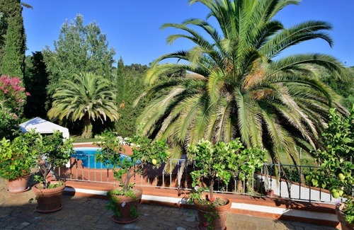Camaiore Villa | Villa de campagne près de la mer avec piscine