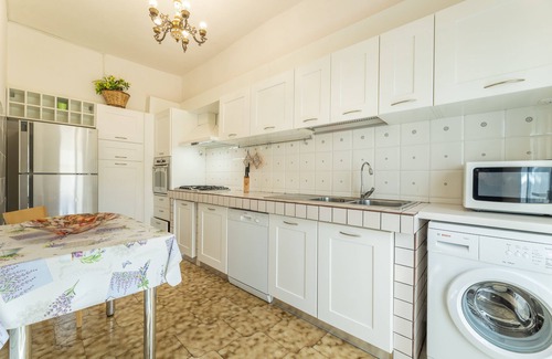 Il Monte Villa | Villa de campagne avec piscine privée et court tennis à cinq minutes de la mer