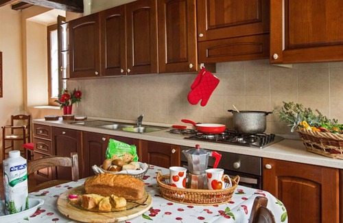 Bagni di Tabiano Villa | Country villa with swimming pool in Emilia Romagna