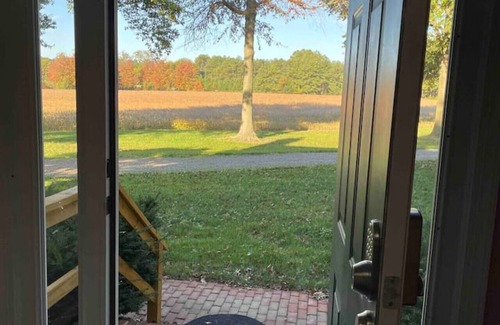 Golts Maison | Countryside Cottage in Sassafras