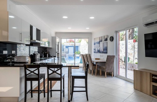 Santo Estevao Villa | 4 bedroom villa with pool in Santo Estêvão