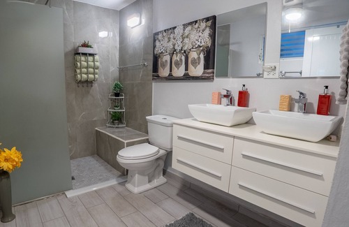 Leguisamo Maison | Countryside Paradise: Enjoy this fabulous home with lots of room for fun.