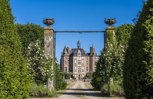 Villeherviers Cottage | Maison en Sologne avec jardin, pêche, équipements de loisirs, proche des châteaux et ZooParc de Beauval.