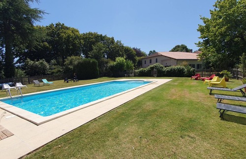 Chaunac Cottage | A la campagne gîte pour 5 personnes piscine chauffée