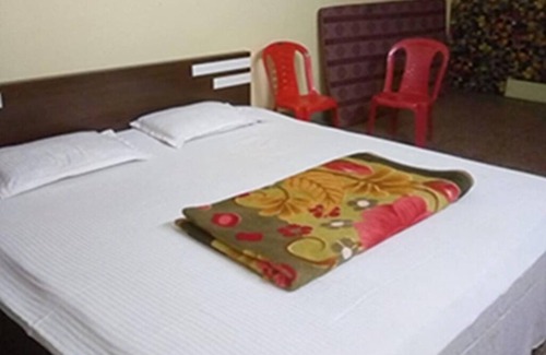 New Digha Hôtel | Couple amical AC / Non AC seulement 10 minutes à pied de la plage de la mer