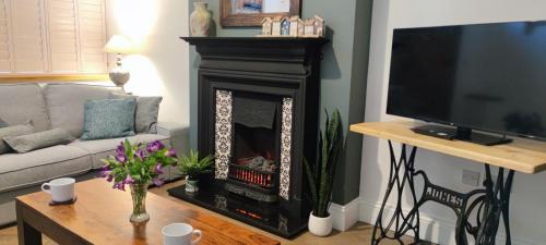 Mosborough Maison | Courthouse Cottage