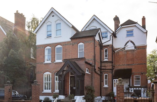 Wimbledon Appartement | Courtside Charms, by Veeve