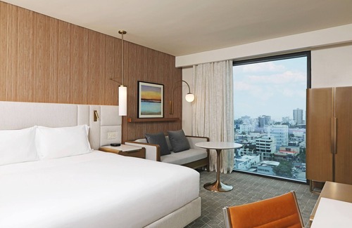 Downtown Santo Domingo Hôtel | Courtyard By Marriott Santo Domingo Piantini