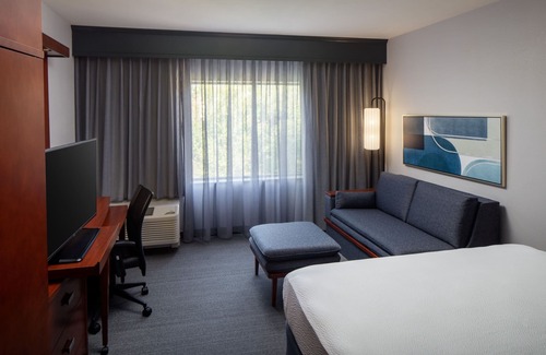 Charleston Hôtel | Courtyard by Marriott Charleston Downtown/Civic Center