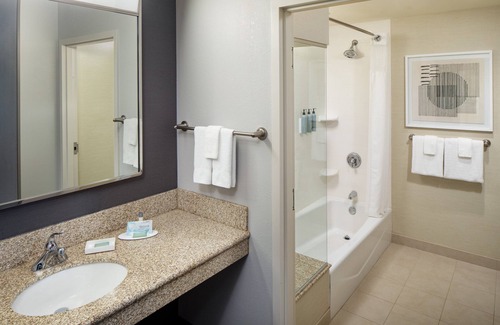 Charleston Hôtel | Courtyard by Marriott Charleston Downtown/Civic Center