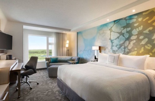 Burlington Hôtel | Courtyard by Marriott Burlington
