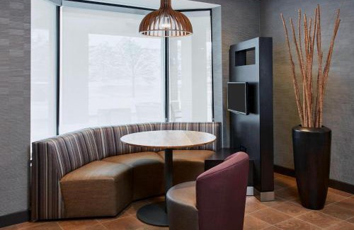 Pontiac Hôtel | Courtyard by Marriott Detroit Pontiac/Auburn Hills