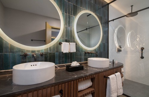 Gascue Hôtel | Courtyard by Marriott Santo Domingo